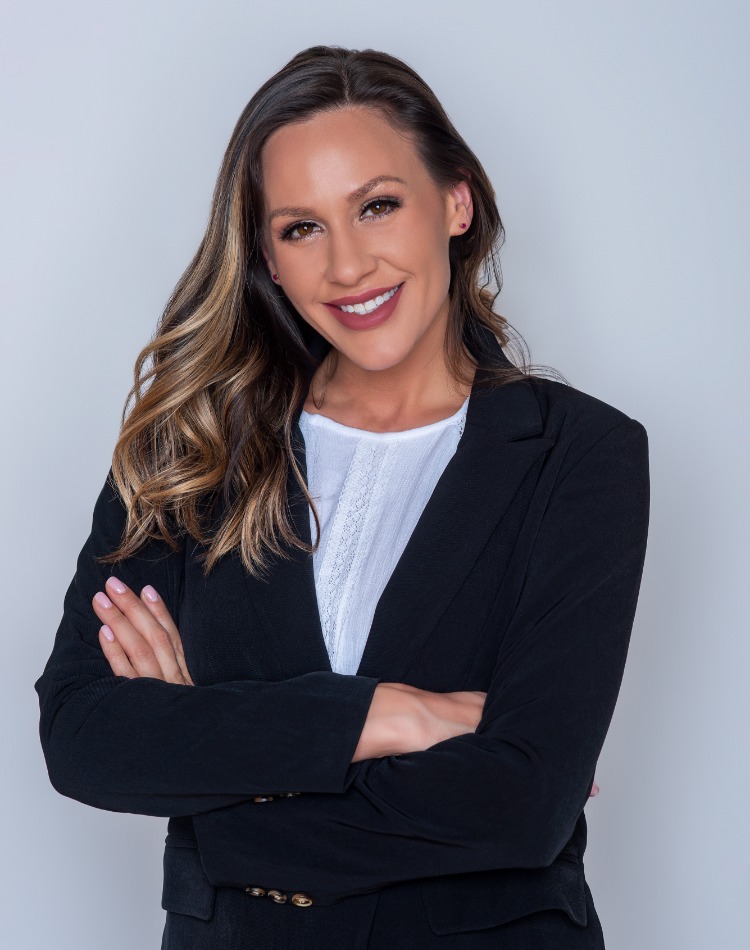 Lauren Newman | 909-557-0245